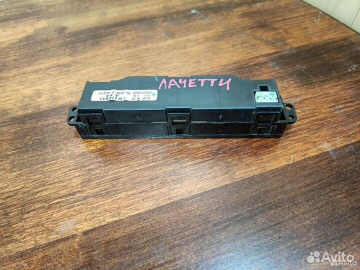 Часы Chevrolet Lacetti (2004 - 2013) 96812053