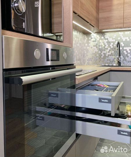 Кухонные гарнитуры