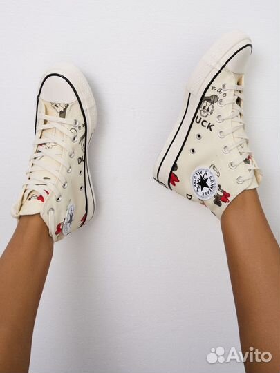 Converse mickey mouse