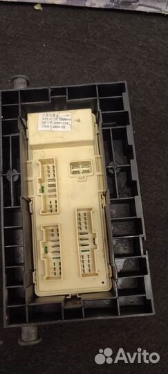 Блок предохранителей Chery Amulet