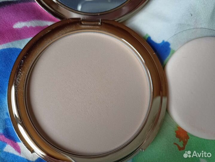 Пудра компактная бренд N.1 тон 2 и 3 бронь
