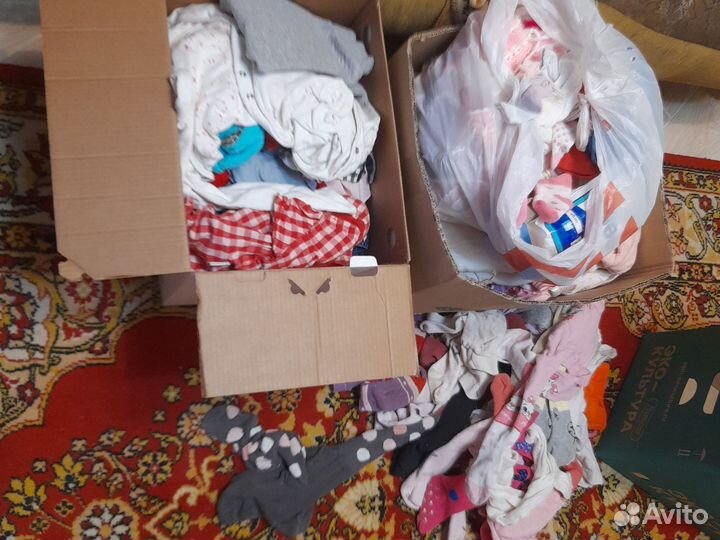 Детские вещи и обувь для девочки