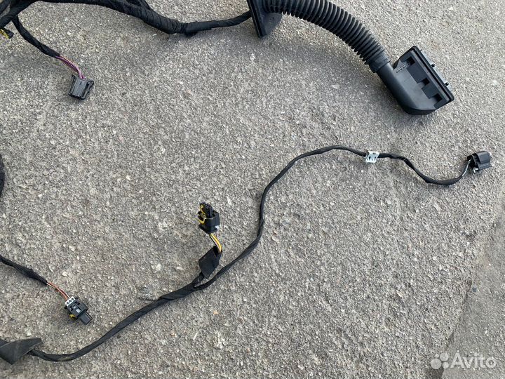 Проводка двери передней правой Mercedes W166