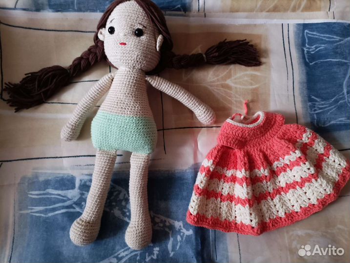 Вязанная кукла, ручная работа