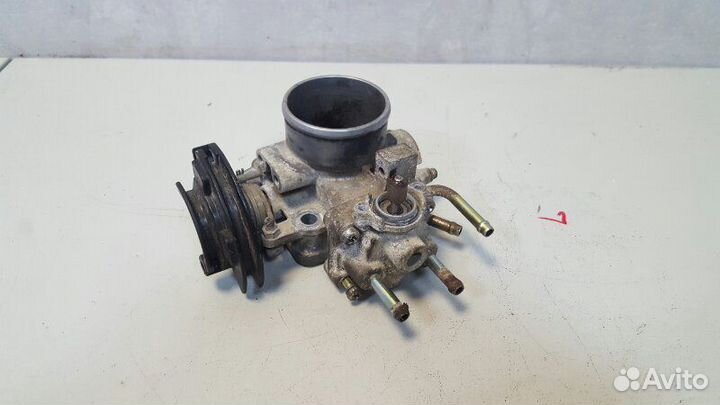 Дроссельная заслонка Toyota Corolla 7 E100 EE103