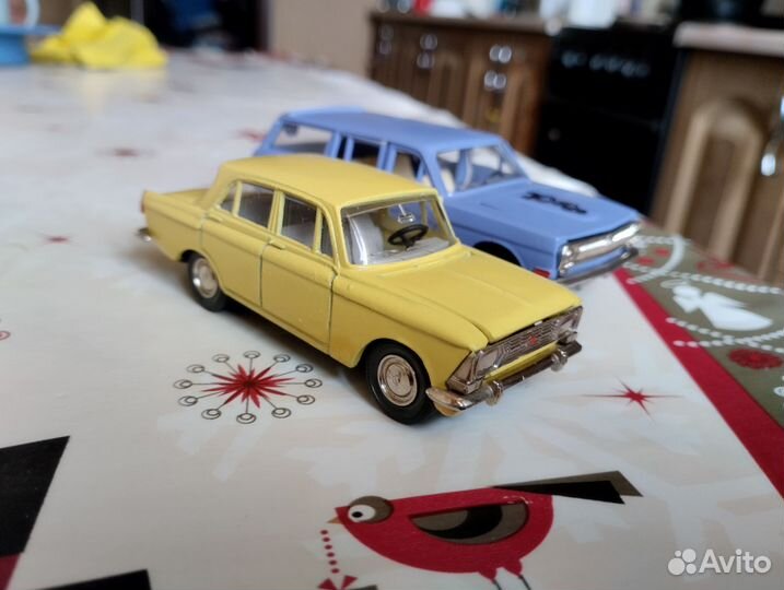 Модель автомобиля москвич СССР 1 43