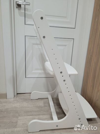 Детский растущий стул