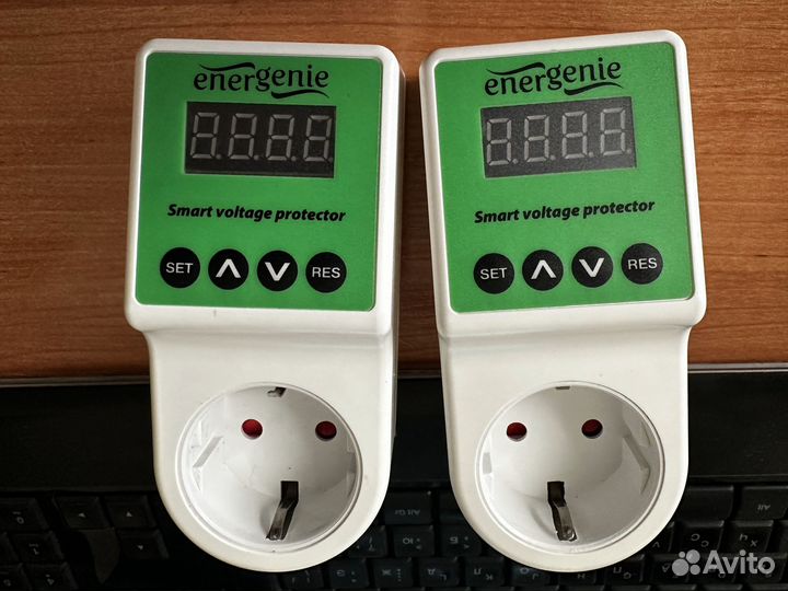 Реле напряжения c дисплеем Energenie EHB8-2
