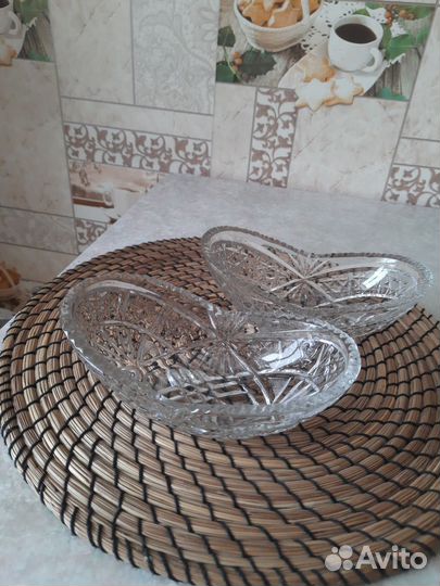 Хрустальная конфетница