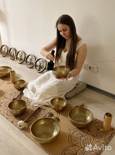 Массаж поющими чашами