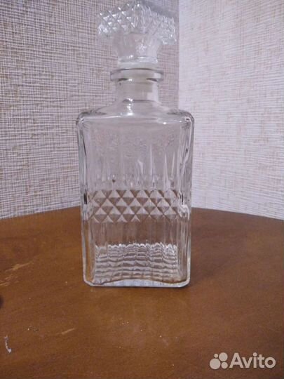 Графин хрустальный