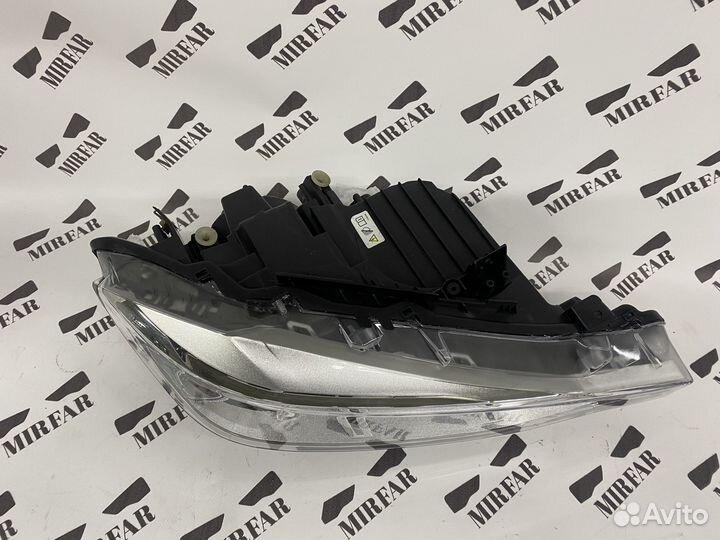 Фара правая BMW 3 series F30 2011-2016 xenon