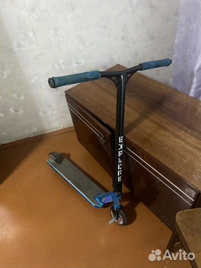 Трюковой самокат explore