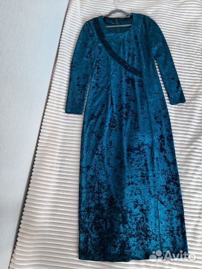 Платье вечернее