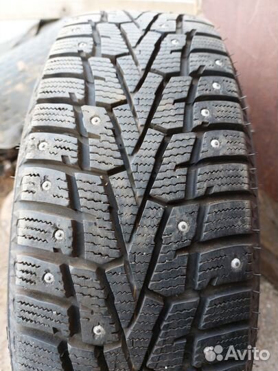 Roadstone Winguard WinSpike 195/65 R15 95T