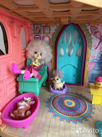 Домик энчантималс