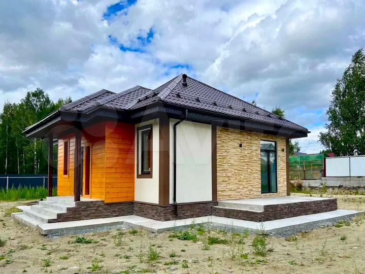 Дом 68,7 м² на участке 6 сот.