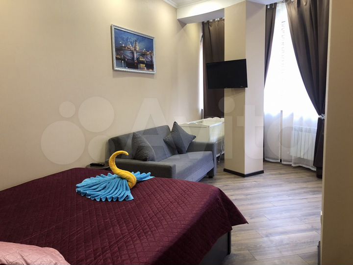 2-к. квартира, 52 м², 2/6 эт.