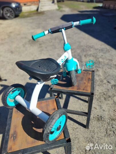 Трехколесный велосипед новый