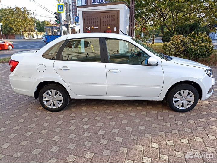 LADA Granta 1.6 МТ, 2023, 8 км
