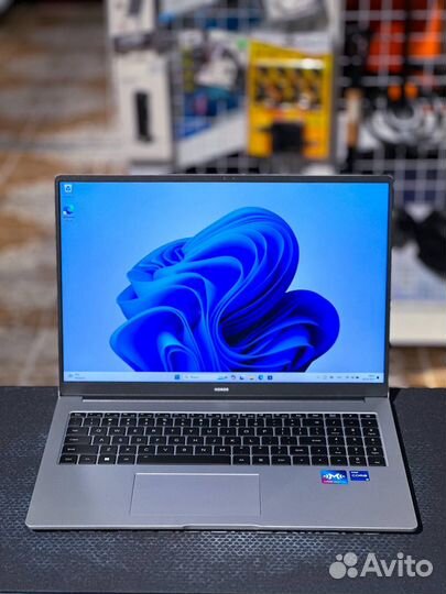 Ноутбук Honor MagicBook D16 2024 / Рассрочка