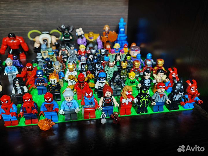 Лего минифигурки marvel и dc
