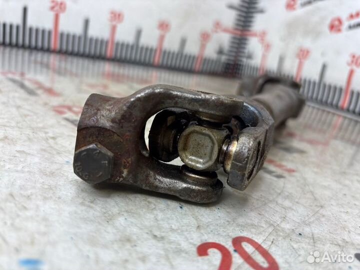 Рулевой карданчик Volkswagen Polo MK5