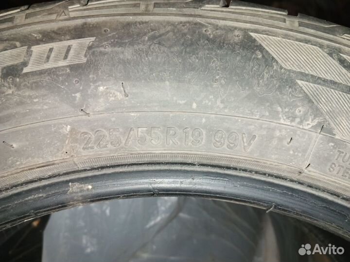 Toyo Proxes ST III 225/55 R19 99V