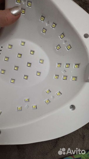 Лампа для сушки ногтей