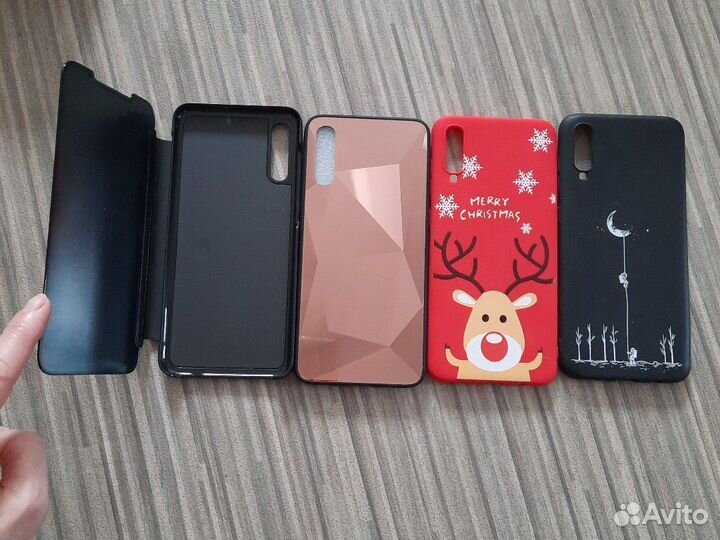 Чехлы на телефон, самсунг А70