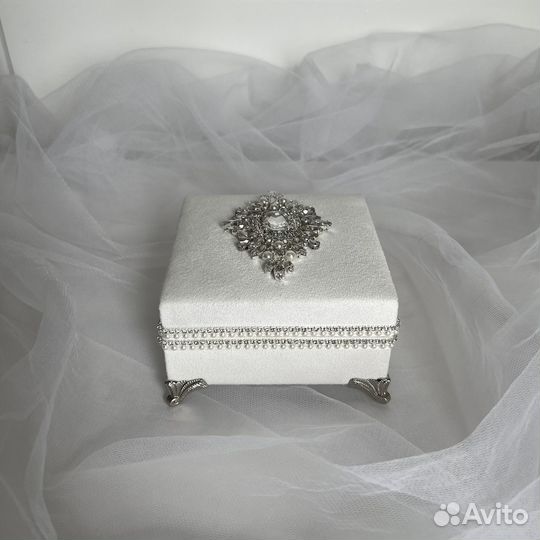Шкатулка для свадебных колец