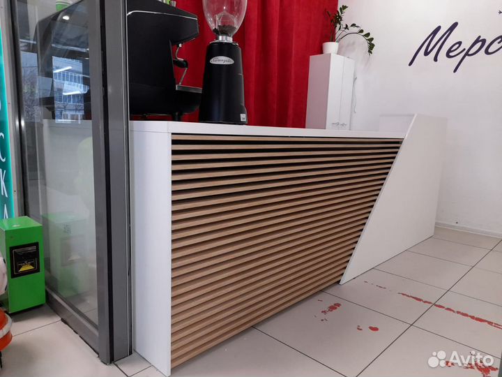 Барная стойка для кофейни