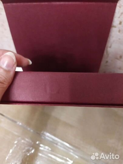 Коробка подарочная новая