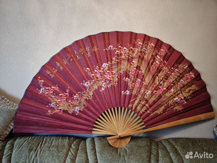 Веер настенный