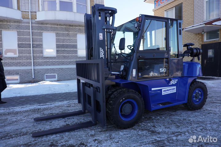 Вилочный погрузчик TRF D50-4i, 2023