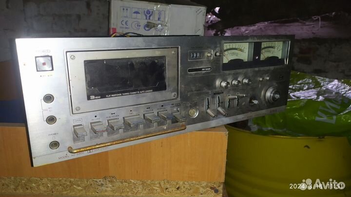 Винтажная касетная дека aiwa AD-6800