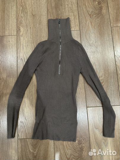 Лонгслив Zarina