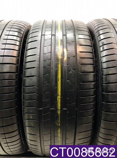 Pirelli P Zero PZ4 275/40 R21 и 315/35 R21 96T