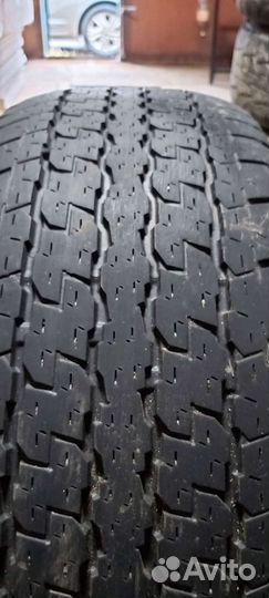 Bridgestone Dueler H/T 265/65 R17