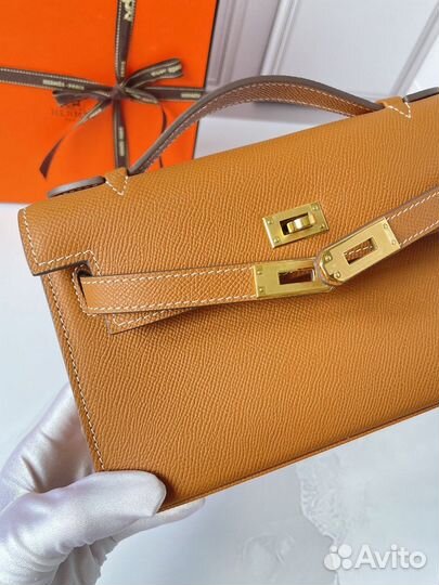 Сумка hermes kelly pochette кэмэл в золоте