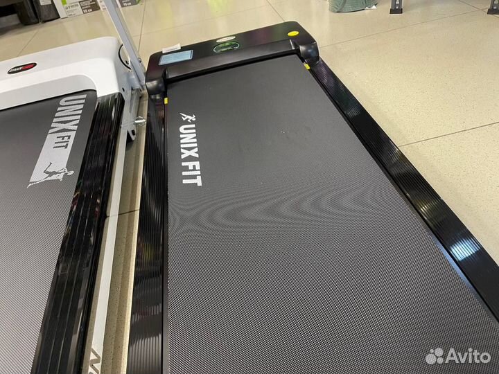 Беговая дорожка UnixFit R200 Ультраслим Sport-Time