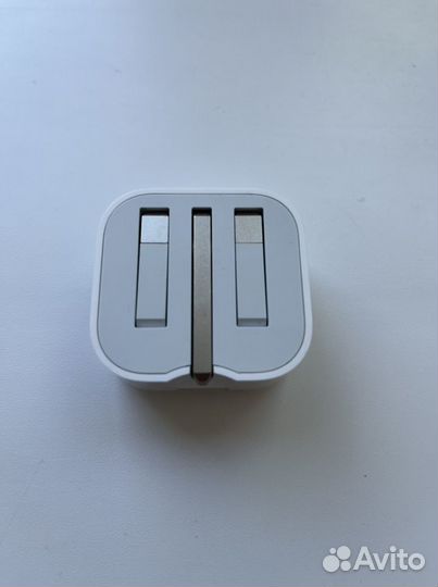 Зарядное устройство Apple 3-контактное