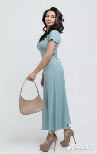 Платье женское новое 46