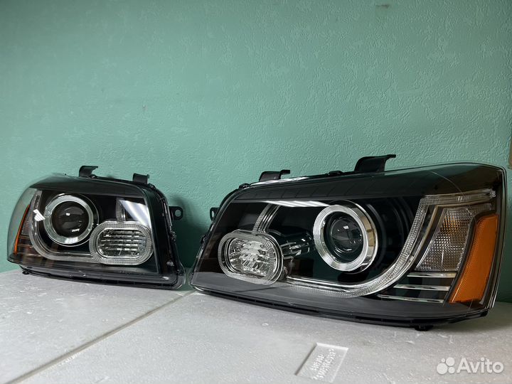 Фара Toyota Kluger / Highlander