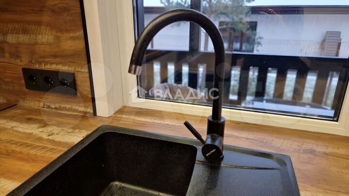 Дом 141 м² на участке 8 сот.