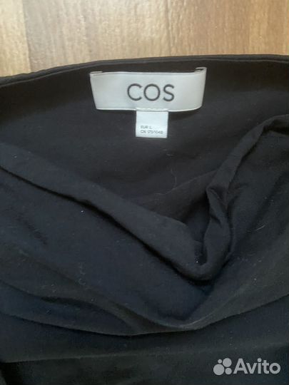 Футболка женская COS