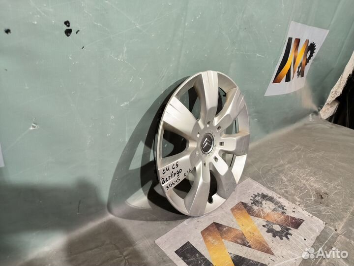 Citroen C4 12- B7 Колпак 30645