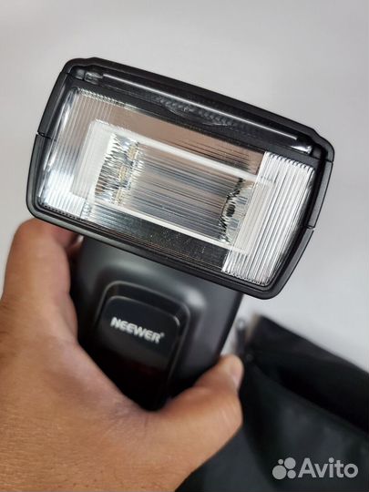 Neewer TT560 Speedlite