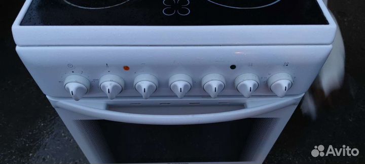 Плита Стеклокерамика Электрическая Аристон