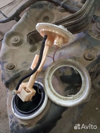 Бак Toyota crown grs180